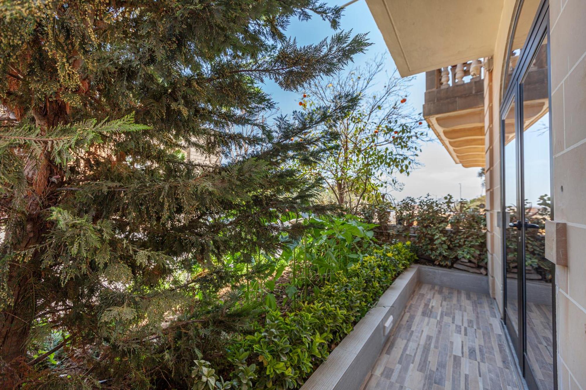 Modern & Lovely Studio - Prime Location Saint Julian's Exterior photo